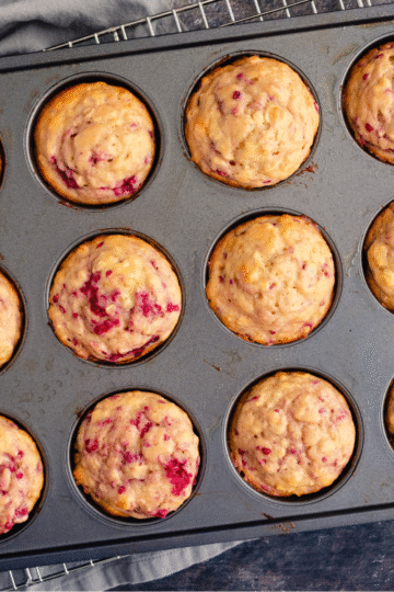 Quick and Easy Keto Raspberry Muffins